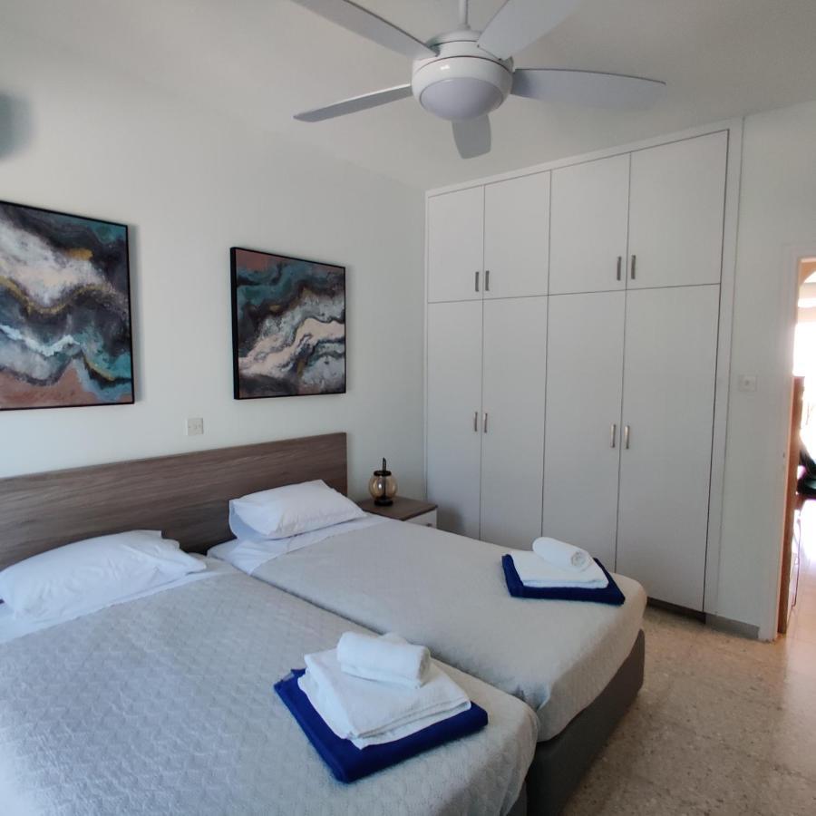 Lovely 1-Bedroom Unit @ Fabulous Location Paphos Exterior photo